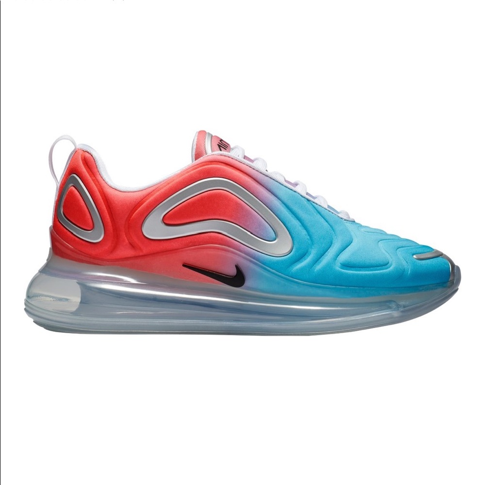 nike women airmaxes 720 shoes